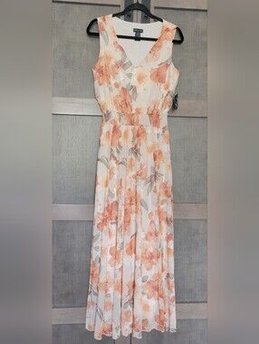 Sleeveless Floral Maxi Dress in Peach by Kate & Lily